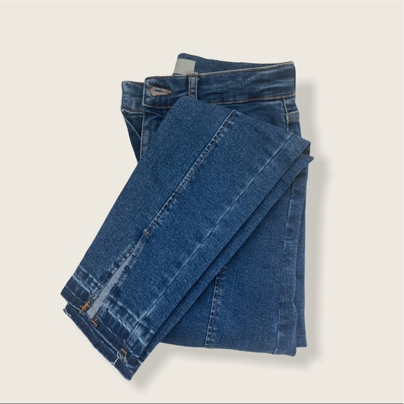 Topshop Jamie Jeans with split hem - Picture 2 of 4